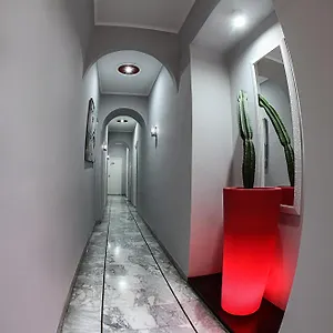 H Boutique Napoli
